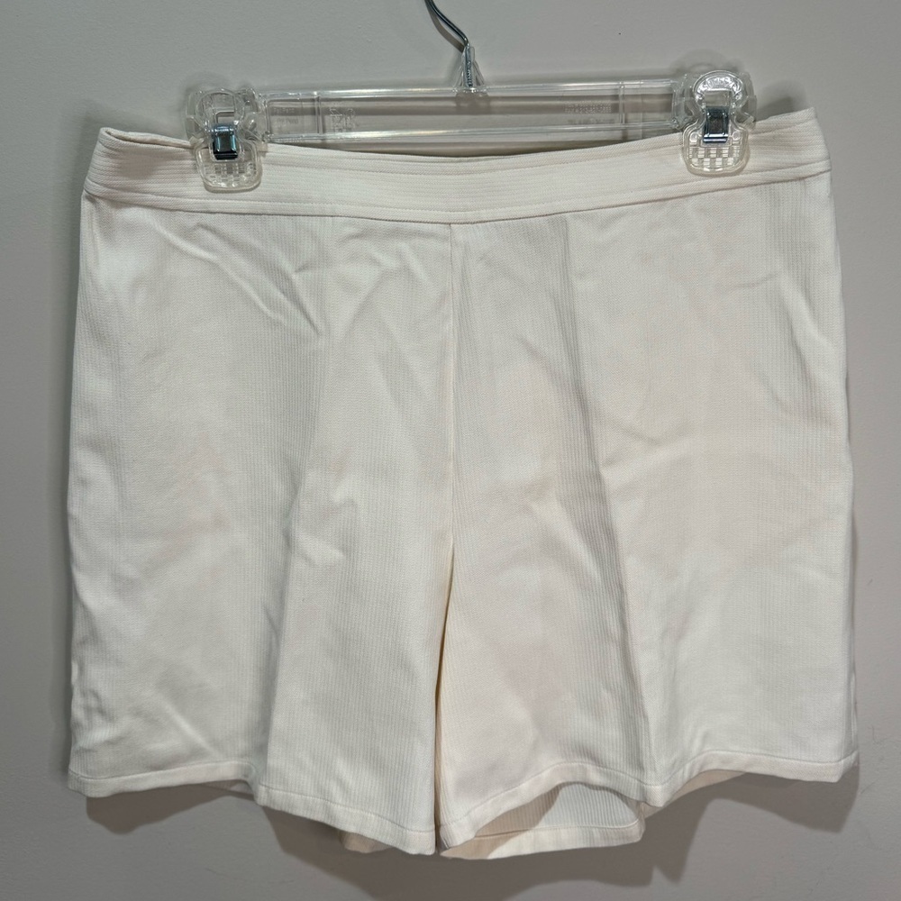 Tommy Bahama Cream Women’s Dressy Silk Casual Shorts